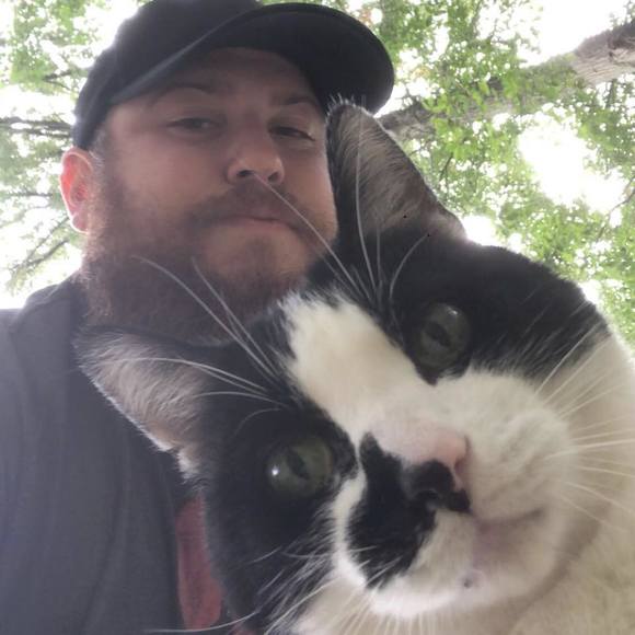 Meet your Posher, Tristan - Picture 1 of 1